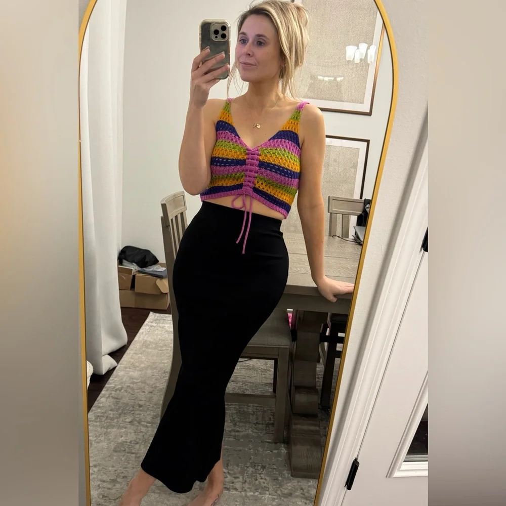 Colorful Striped Crochet Crop Top - Picture 2 of 14